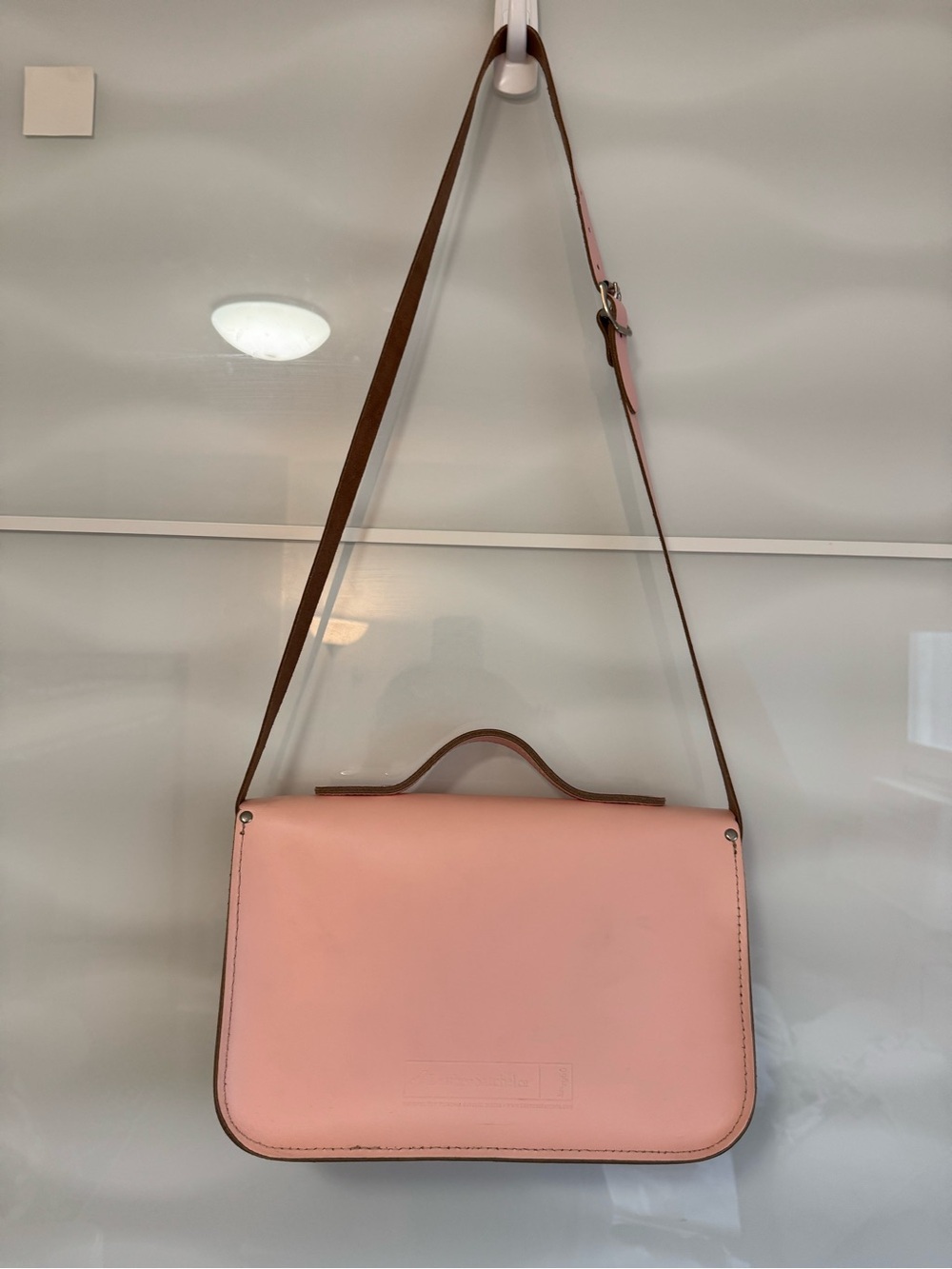 NWOT The leather satchel company pink purse crossbody messenger kawaii cute - Picture 2 of 11